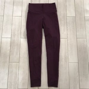 Fabletics maroon leggings